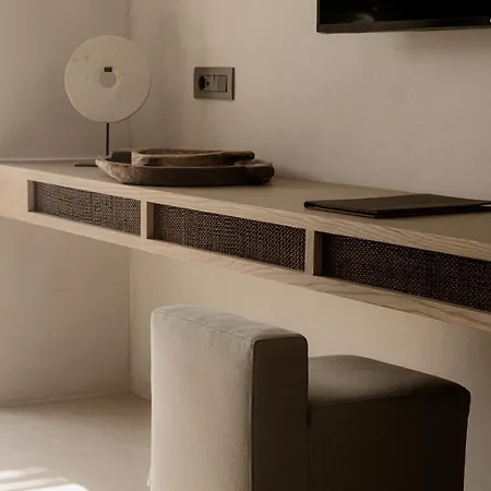 Enigma Mykonos Hideaway أورنوس